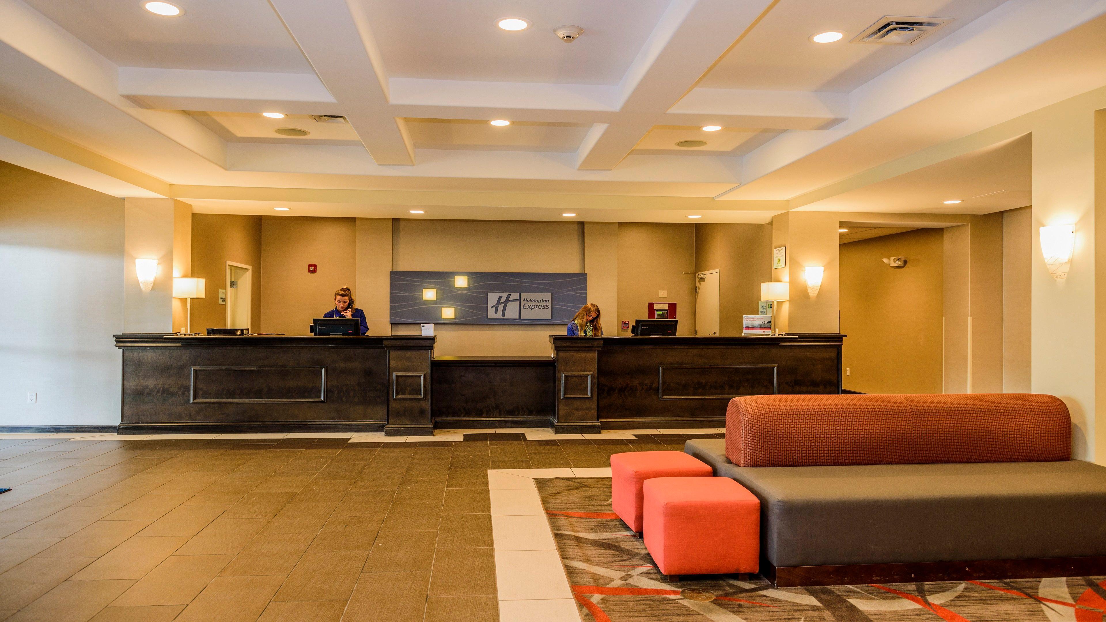 Holiday Inn Express And Suites - Bradford By Ihg Exterior photo